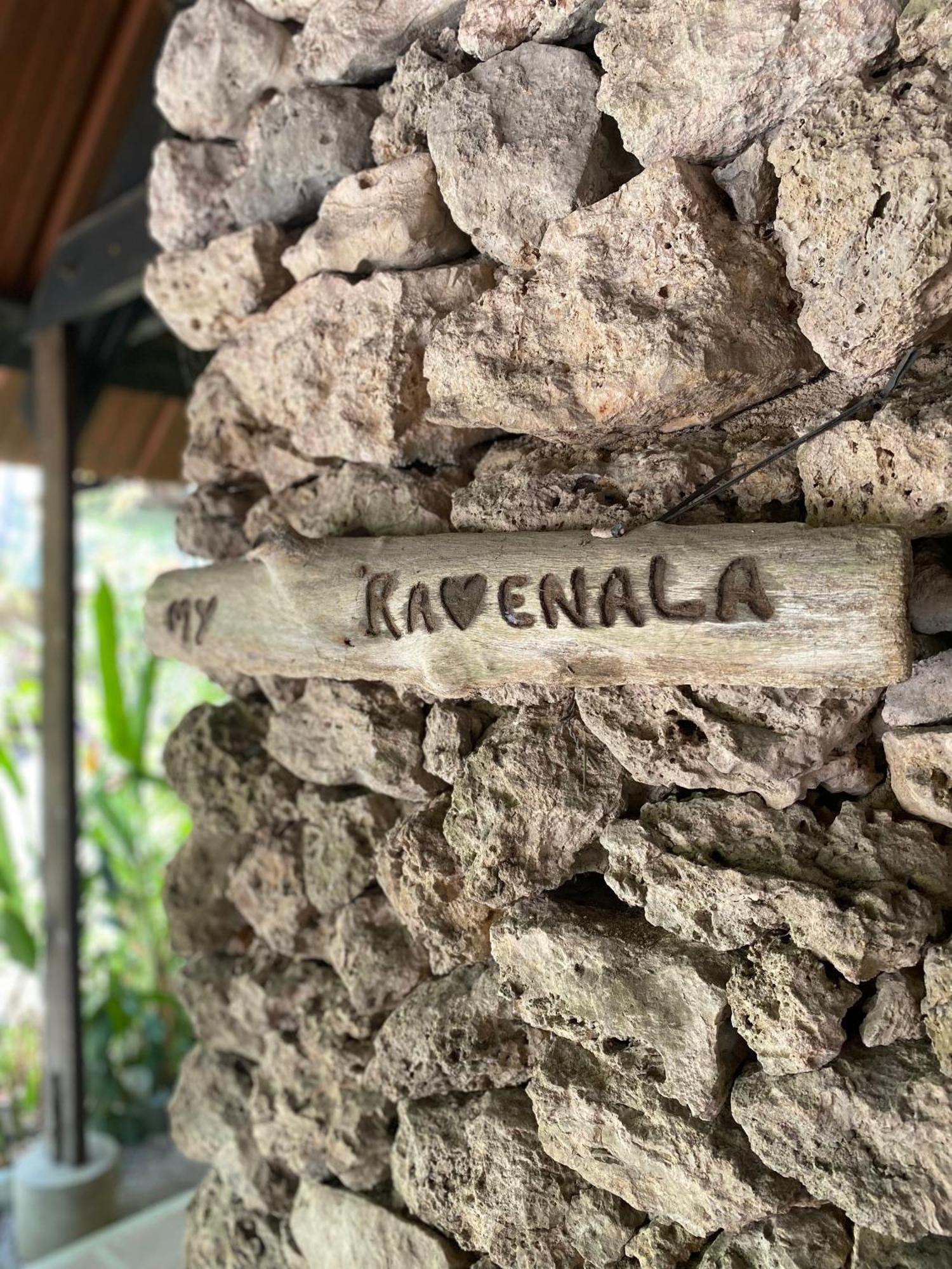 Ravenala Beach Bungalows Моалбоал Екстериор снимка