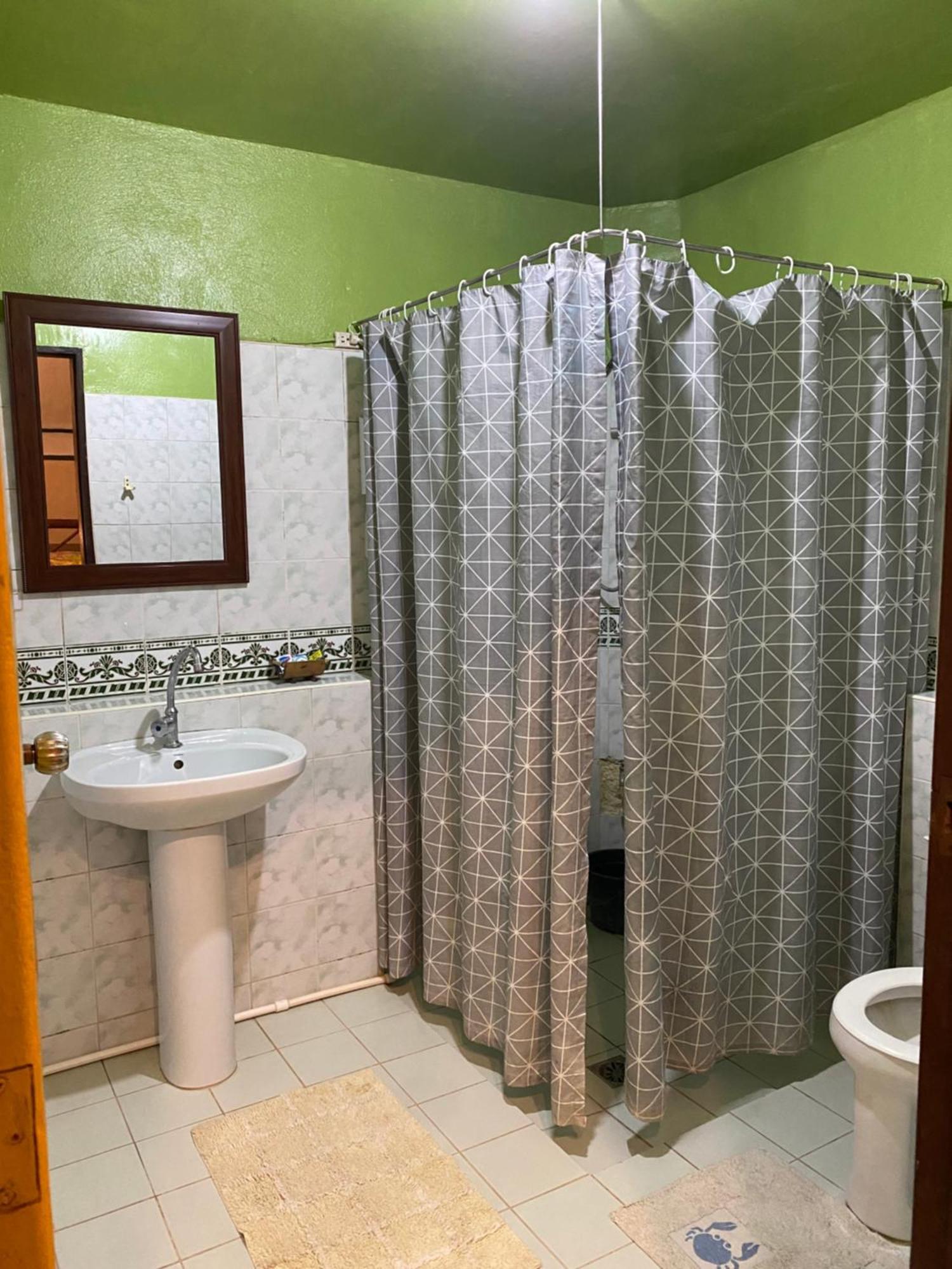 Ravenala Beach Bungalows Моалбоал Екстериор снимка