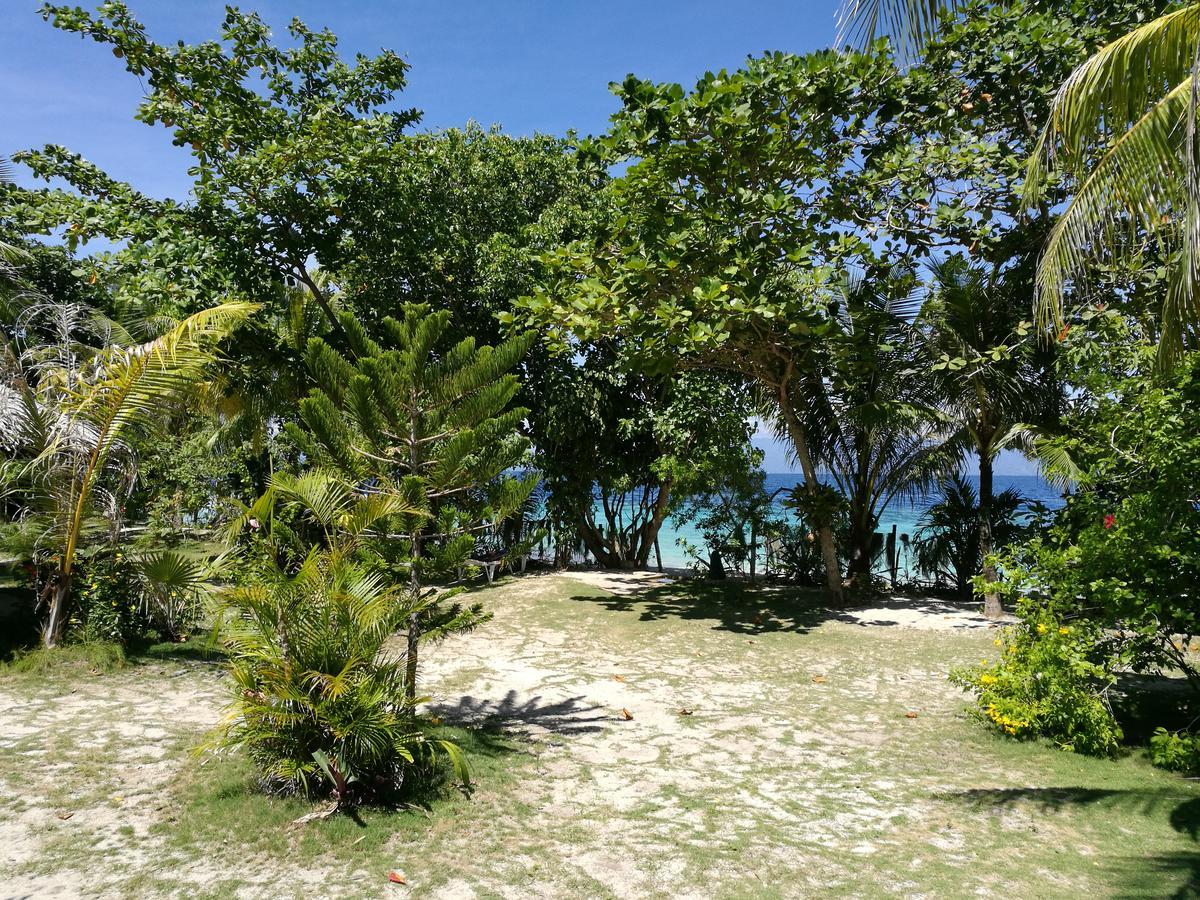 Ravenala Beach Bungalows Моалбоал Екстериор снимка