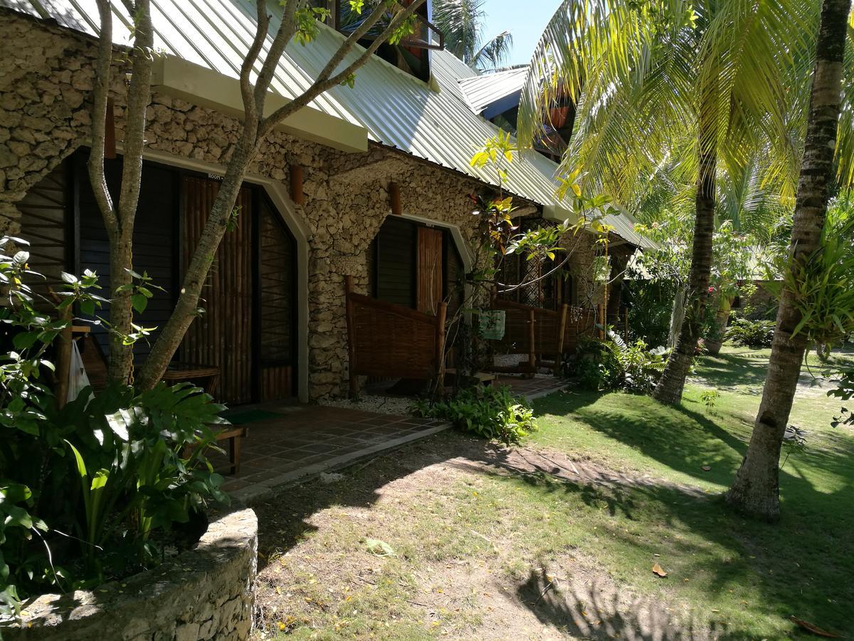 Ravenala Beach Bungalows Моалбоал Екстериор снимка